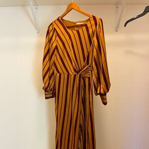 Skies are Blue long sleeved gold and red dress with inner lining NWOT